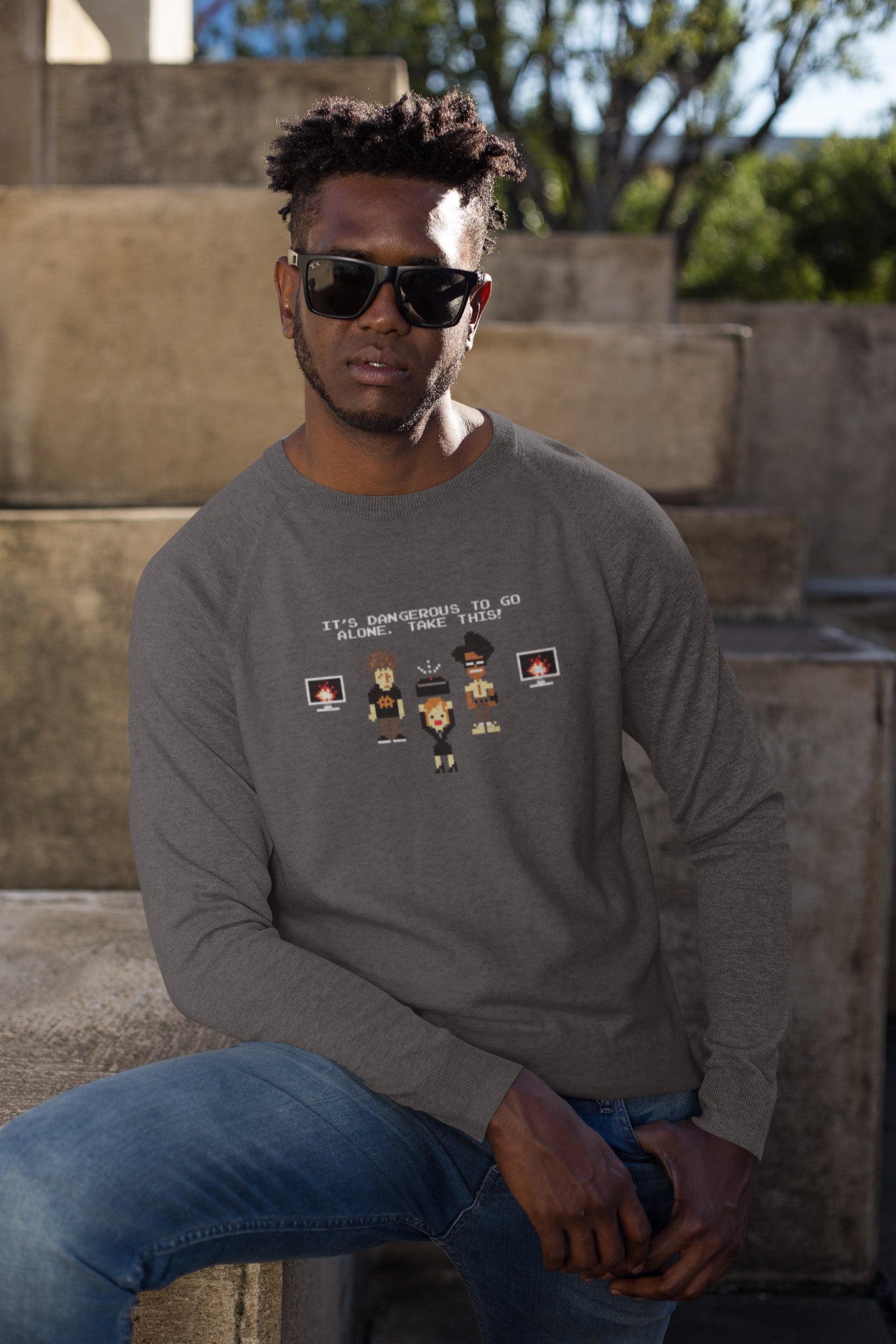 The IT Crowd The Internet - Long Sleeve Tee