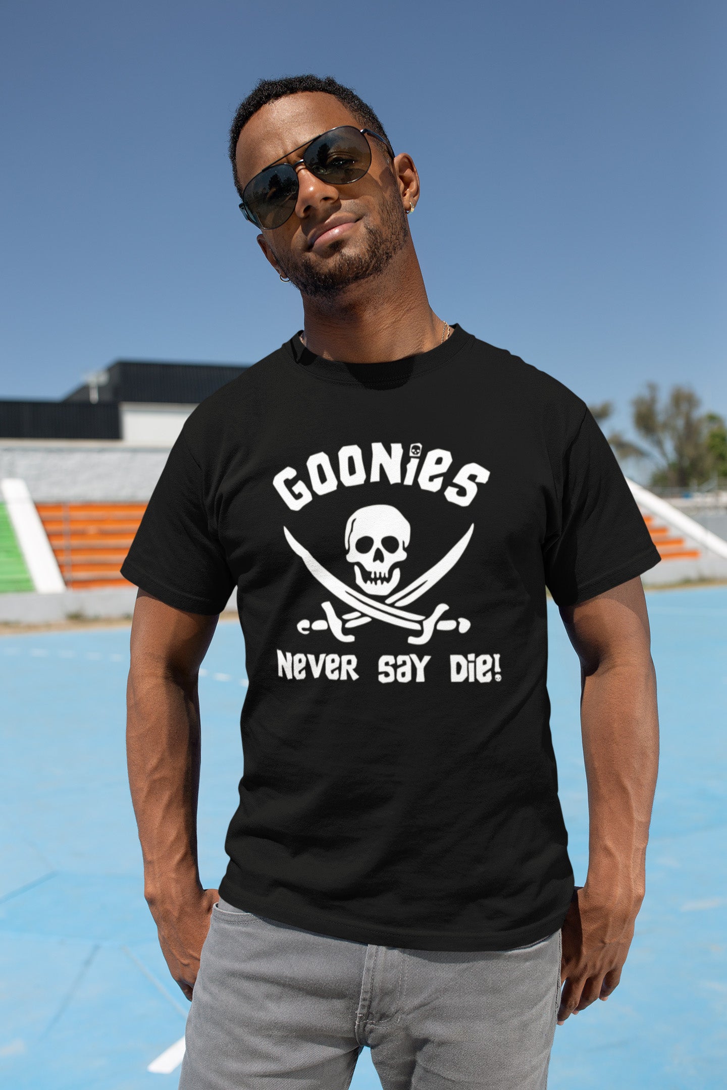 Goonies Never Say Die - T-Shirt