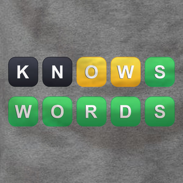 Knows Words Wordle - T-Shirt